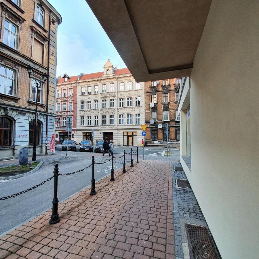 R O M A N T I C City View By Kato Katowice Exterior foto